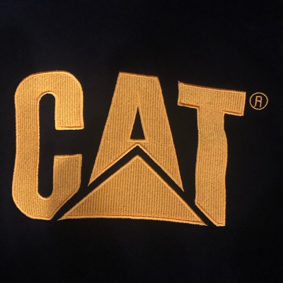 Men’s Caterpillar Trademark Hooded Sweater - Picture 2 of 5